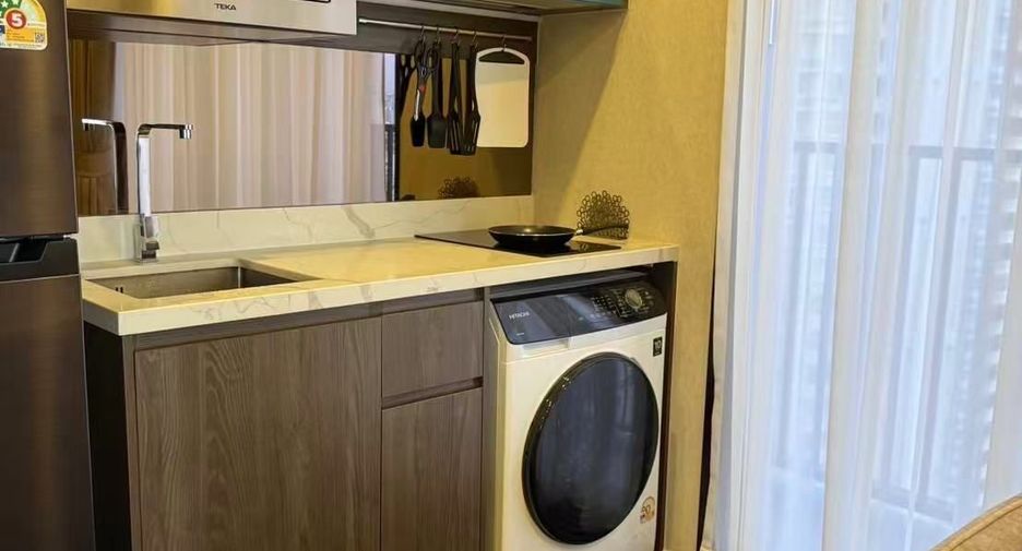 Apartamento en alquiler de 2 habitaciones en Watthana, Bangkok
