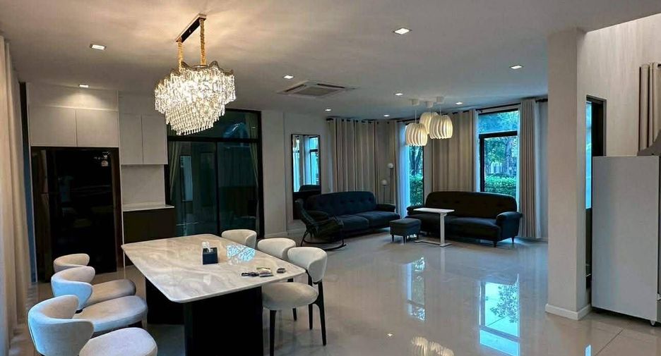 For rent 4 bedrooms house in Sai Mai, Bangkok