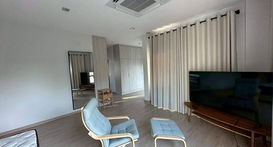 For rent 4 bedrooms house in Sai Mai, Bangkok