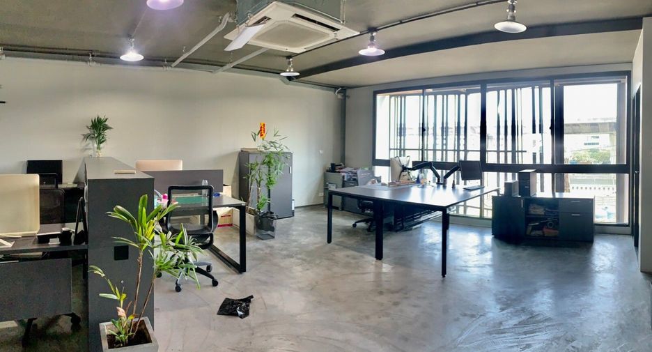 À vendre bureau à Bang Phli, Samut Prakan