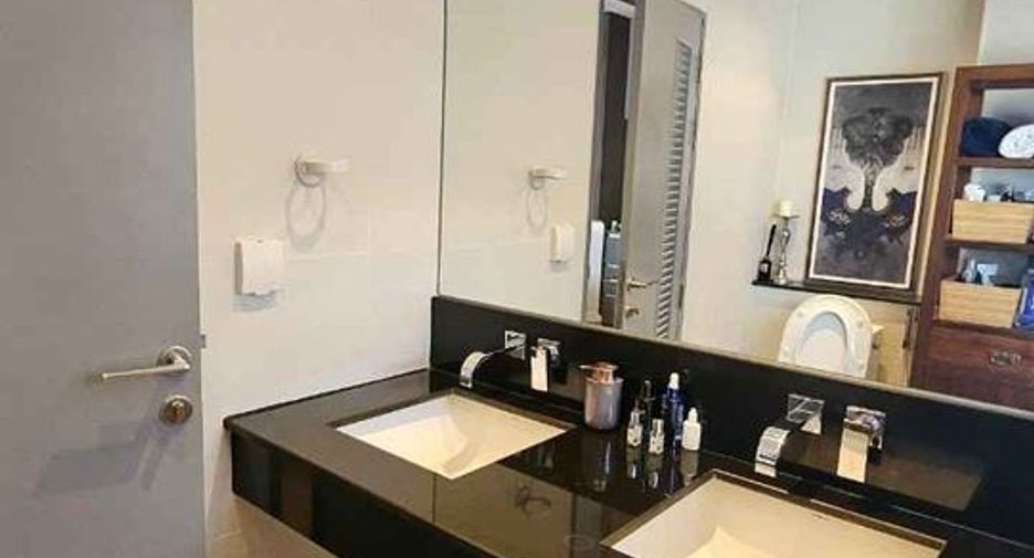 For sale and for rent 2 bedrooms condo in Khlong San, Bangkok