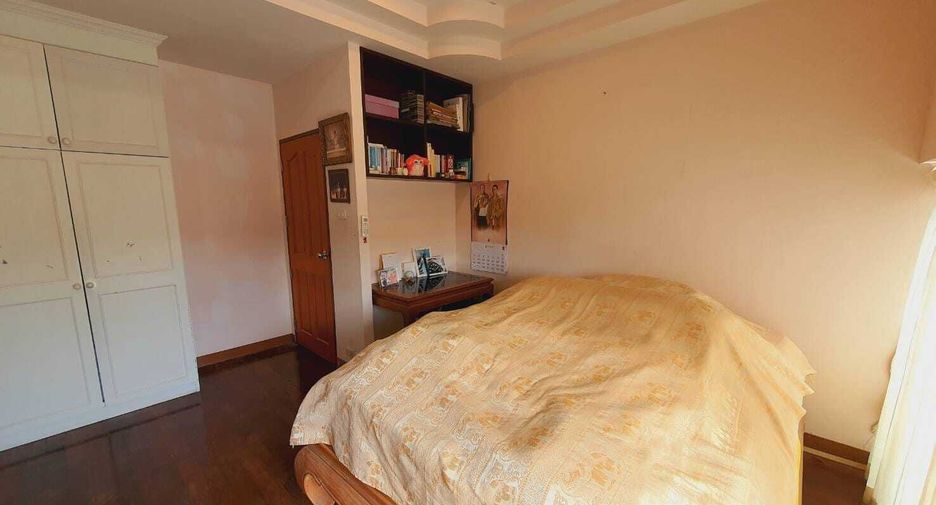 For sale 7 bedrooms retail Space in Kathu, Phuket