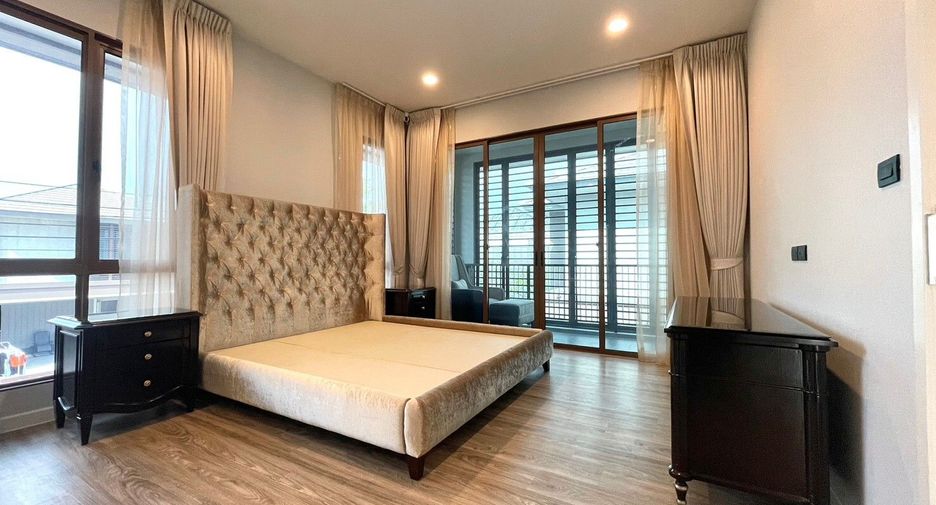 Casa en venta y en alquiler de 4 habitaciones en Bang Kapi, Bangkok