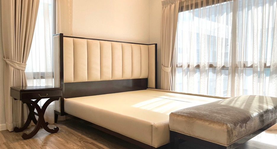 Casa en venta y en alquiler de 4 habitaciones en Bang Kapi, Bangkok