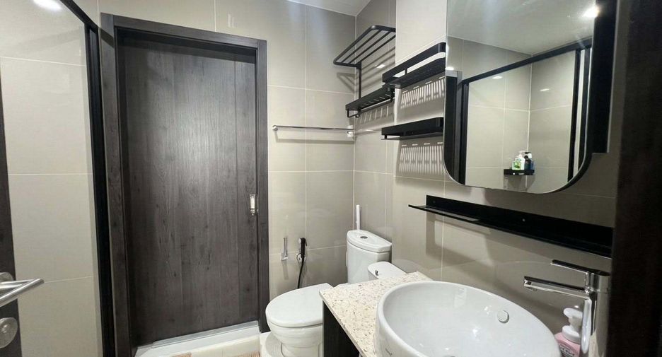 For rent studio condo in Huai Khwang, Bangkok