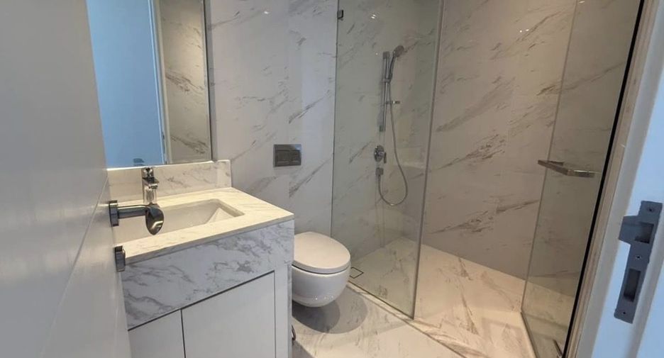 For sale 3 bedrooms condo in Bang Kho Laem, Bangkok
