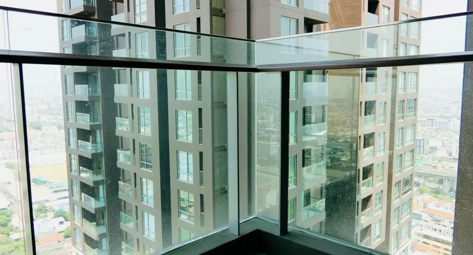 For sale and for rent 2 bedrooms condo in Yan Nawa, Bangkok
