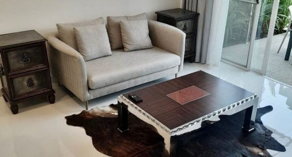 Casa adosada en alquiler de 2 habitaciones en Mueang Phuket, Phuket