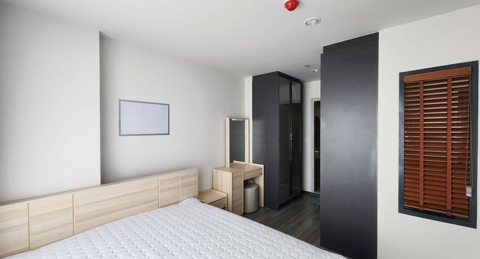 For rent 1 bed condo in Bang Rak, Bangkok