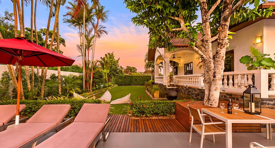 À vendre et à louer 5 chambres villa à Mueang Phuket, Phuket