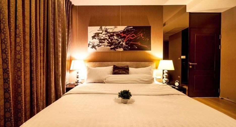 For rent 1 bed condo in Khlong Toei, Bangkok