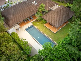 Villa zum Kauf mit 4 Zimmer in Kathu, Phuket