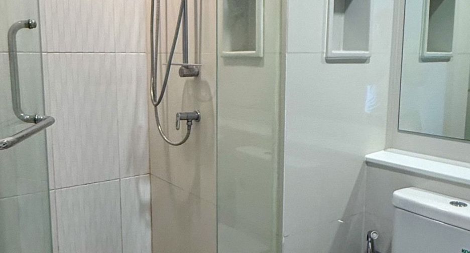 Condo en alquiler de estudio en Huai Khwang, Bangkok