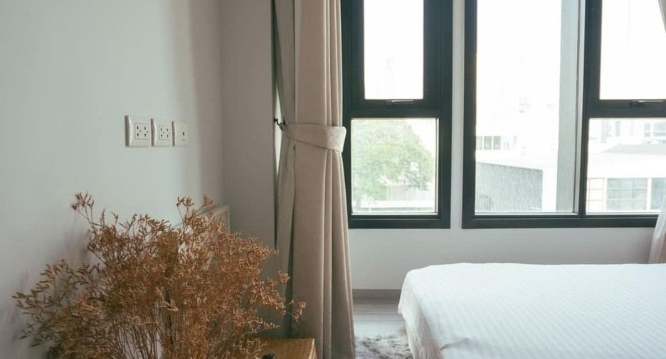 For rent 1 bed condo in Watthana, Bangkok
