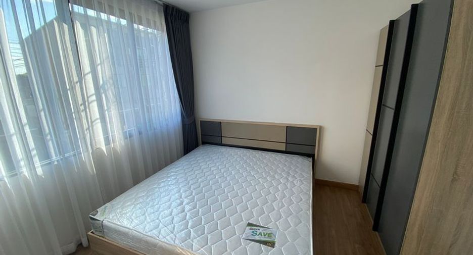 For rent 3 bedrooms townhouse in Prawet, Bangkok