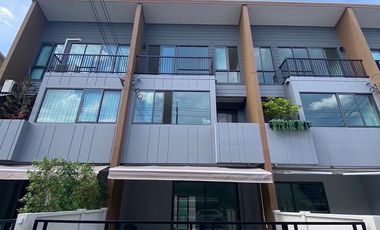 ให้เช่า 3 ห้องนอน ทาวน์เฮ้าส์ ใน ประเวศ, กรุงเทพฯ