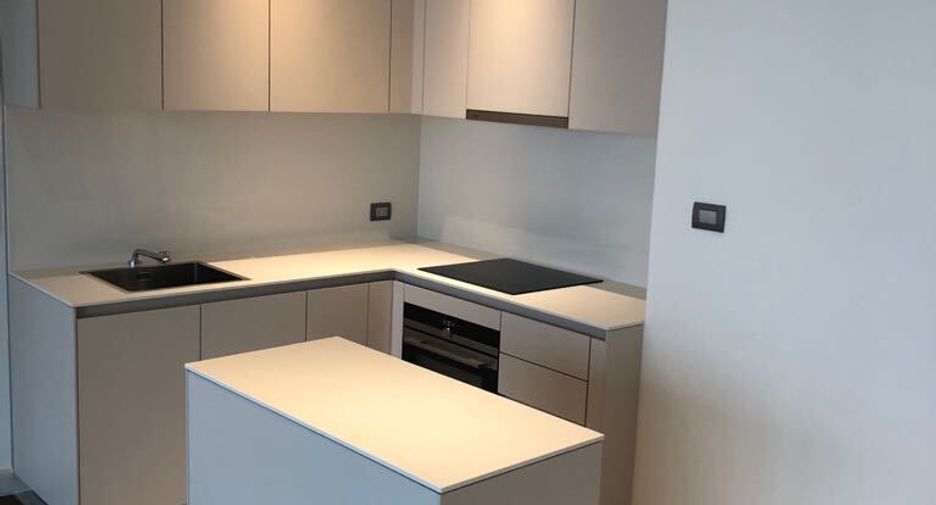 For sale 2 bedrooms condo in Pathum Wan, Bangkok