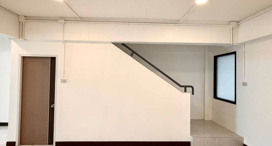 Casa adosada en venta de 3 habitaciones en Mueang Phuket, Phuket