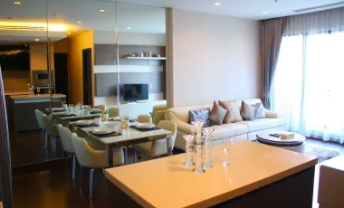 For rent 2 bedrooms condo in Huai Khwang, Bangkok