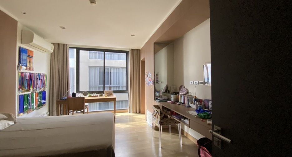 For sale 3 bedrooms condo in Suan Luang, Bangkok