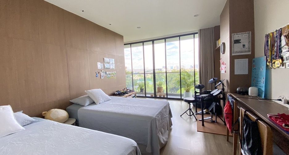 For sale 3 bedrooms condo in Suan Luang, Bangkok