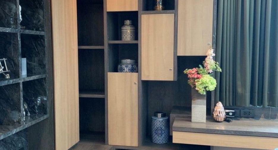 For sale 2 bedrooms condo in Sathon, Bangkok