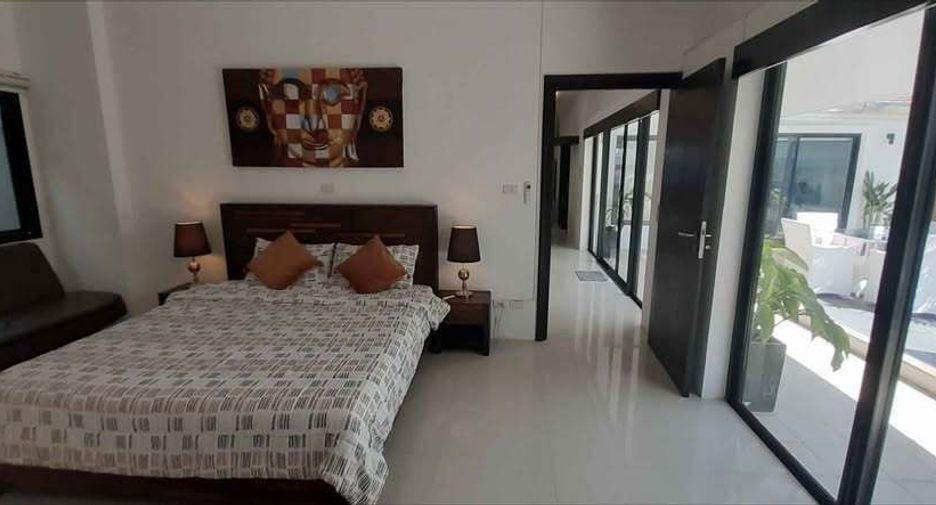À louer 2 chambres villa à Mueang Phuket, Phuket