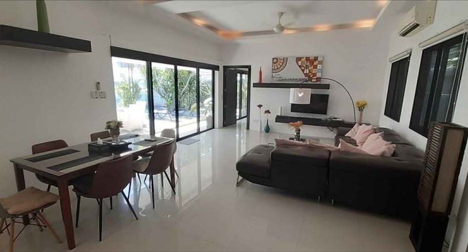À louer 2 chambres villa à Mueang Phuket, Phuket