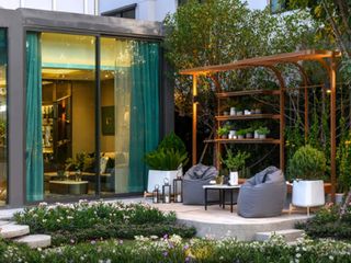 Casa en venta de 5 habitaciones en Taling Chan, Bangkok
