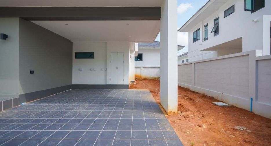 Casa en venta de 4 habitaciones en Thalang, Phuket