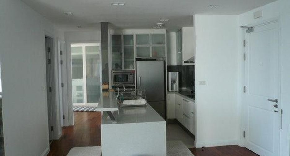 Wohnung zur Miete mit 2 Zimmer in Pathum Wan, Bangkok