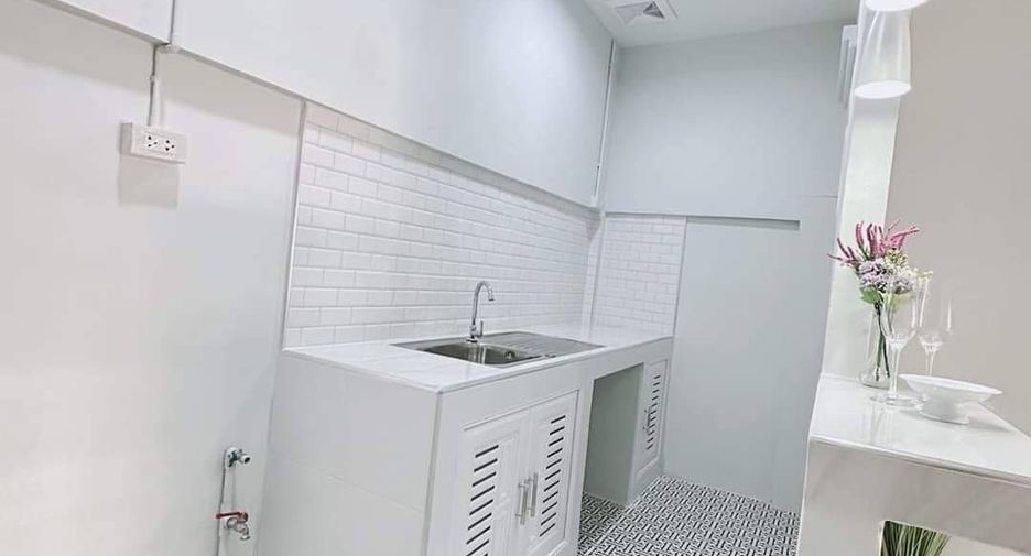 For sale 2 bedrooms townhouse in Nong Khaem, Bangkok