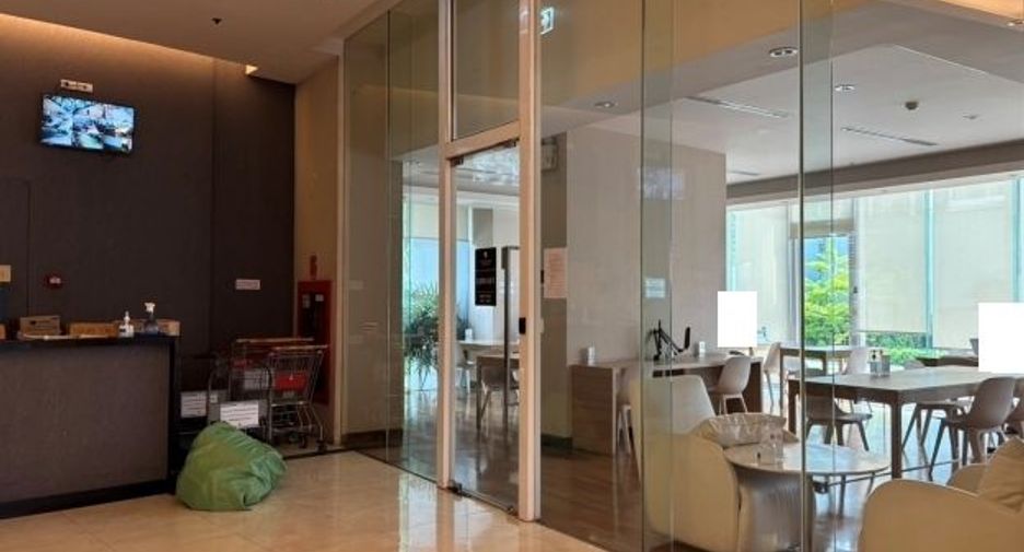 For sale 1 bed condo in Thon Buri, Bangkok