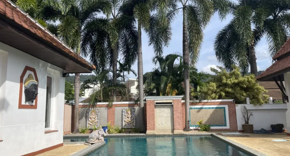 For sale 5 bedrooms villa in Kathu, Phuket