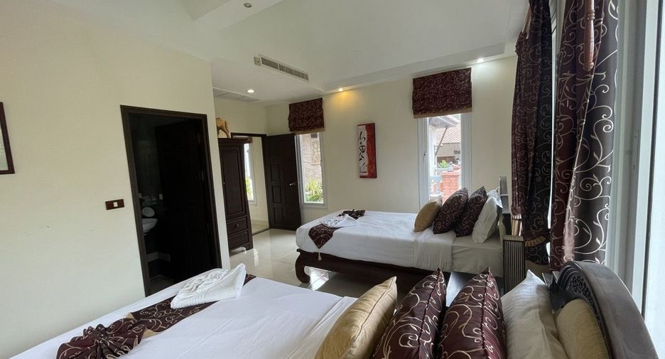 Villa en venta de 5 habitaciones en Kathu, Phuket