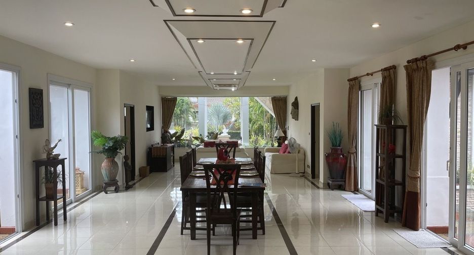 Villa en venta de 5 habitaciones en Kathu, Phuket