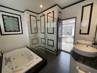 ขาย 5 ห้องนอน วิลล่า ใน กะทู้, ภูเก็ต