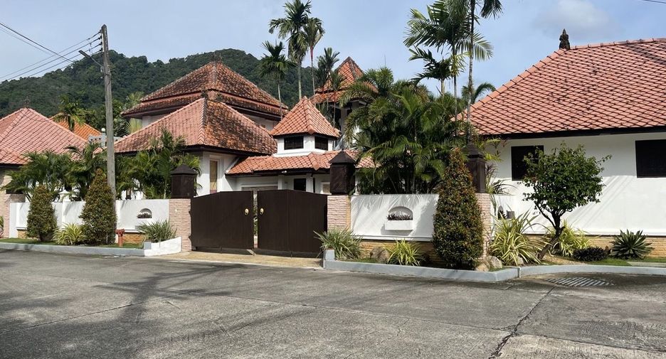 Villa en venta de 5 habitaciones en Kathu, Phuket