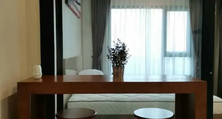 À louer 1 chambre condo à Watthana, Bangkok