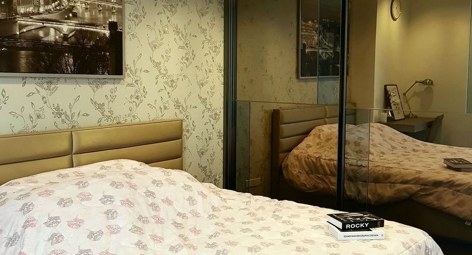 For rent 2 bedrooms condo in Sathon, Bangkok