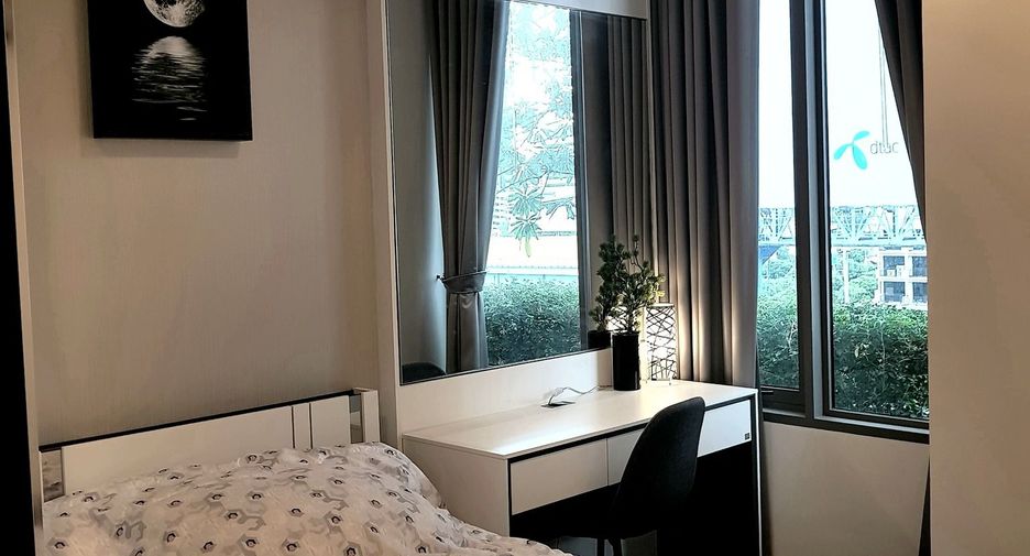 For rent 2 bedrooms condo in Sathon, Bangkok