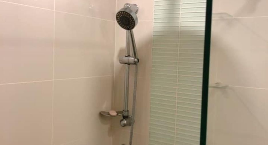 For rent studio condo in Yan Nawa, Bangkok