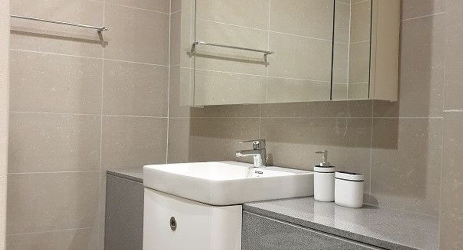 Аренда 1 кровать кондо в Патхум Щан, Бангкок