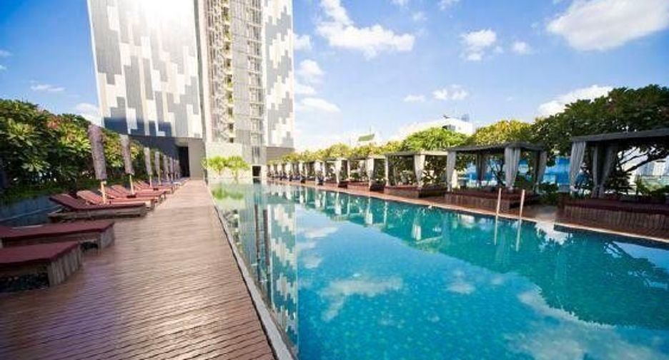 For rent 2 bedrooms condo in Sathon, Bangkok