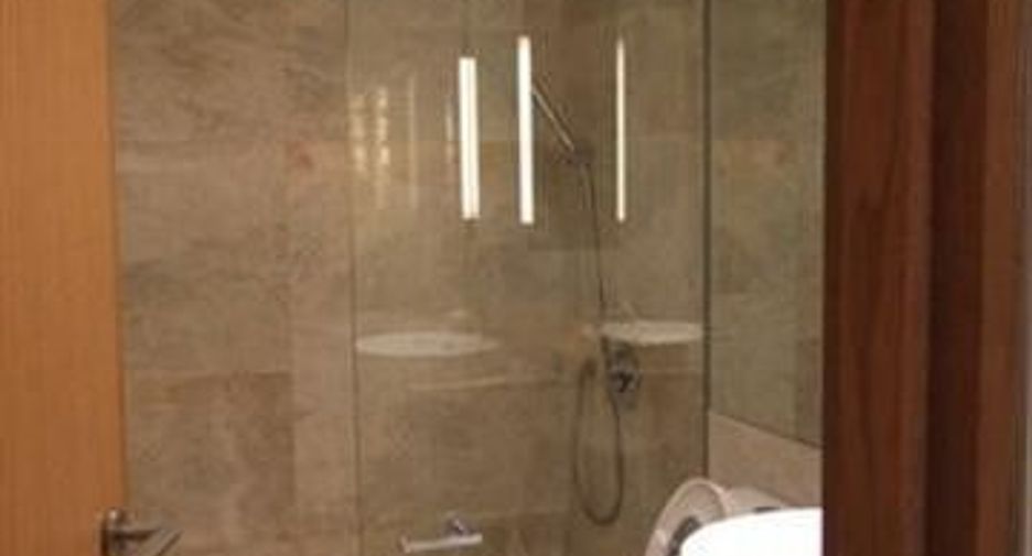 For rent 2 bedrooms condo in Sathon, Bangkok