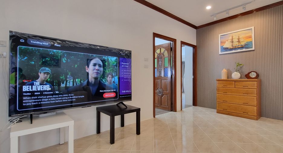 For rent 3 bedrooms villa in Mueang Phuket, Phuket