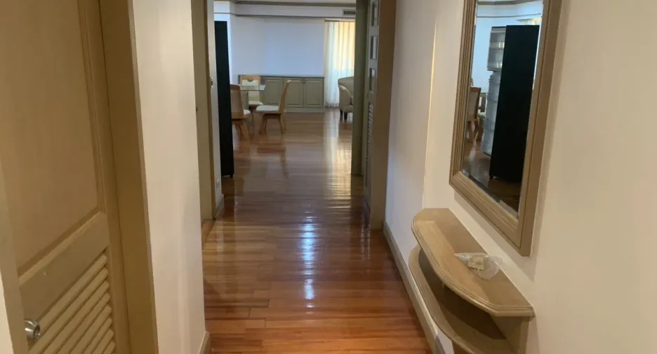 For rent 3 bedrooms condo in Suan Luang, Bangkok