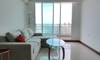 À louer 2 chambres condo à Yan Nawa, Bangkok