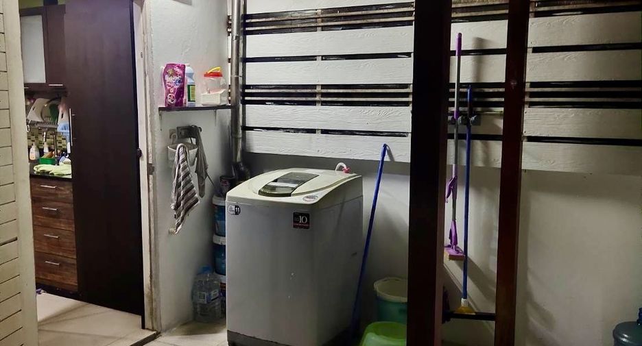 For sale 3 bedrooms townhouse in Thalang, Phuket