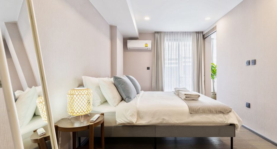 For rent 1 bed condo in Pathum Wan, Bangkok